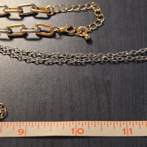 NEW ZARA SET OF 3 MEDALLION HORN NECKLACES - Picture 5 of 8
